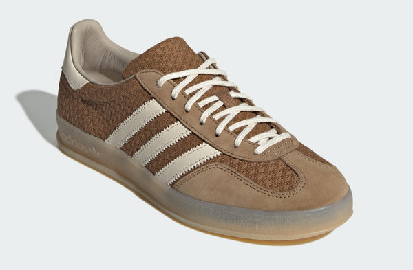 [JR8851] MENS ADIDAS GAZELLE INDOOR 'BROWN DESERT WONDER WHITE'
