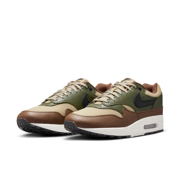 [HF1516-200] Mens Nike AIR MAX 1 ESS PRM