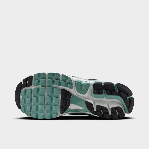 [HF1877-101] WOMENS NIKE ZOOM VOMERO 5 'CANNON'