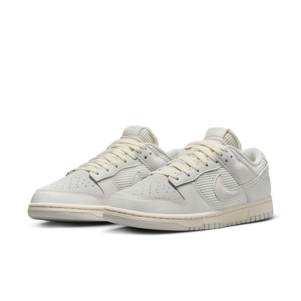 [HF4297-001] MENS NIKE DUNK LOW