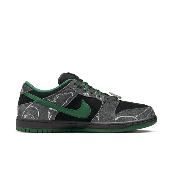 [HF7743-001] MENS NIKE SB DUNK LOW 'THERE SKATEBOARDS'