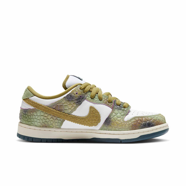[HJ3386-300] MENS NIKE SB DUNK LOW 'ALEXIS SABLONE CHAMELEON'