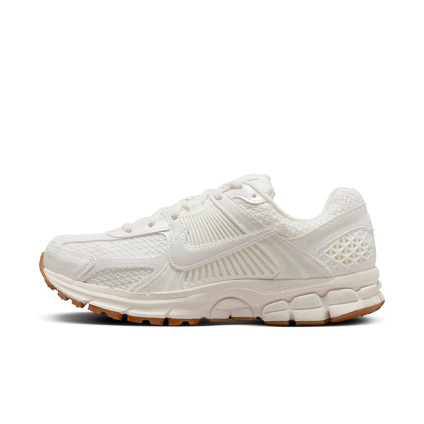 [HM5886-133] Womens Nike ZOOM VOMERO 5 'SAIL COCONUT MILK'
