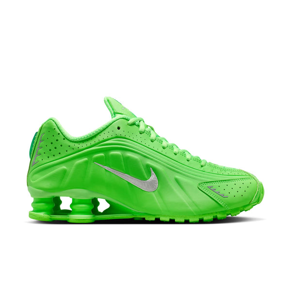 [HV0839-398] WOMENS NIKE SHOX R4 'GREEN STRIKE'