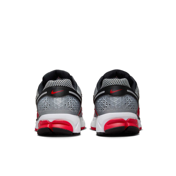 [HV0926-095] Mens Nike ZOOM VOMERO 5 'METALLIC SILVER UNIVERSITY RED'