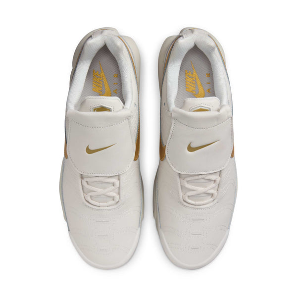 [HV2541-001] Mens Nike AIR MAX PLUS TIEMPO 'METALLIC GOLD'