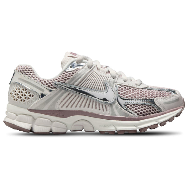 [HV6417-001] WOMENS NIKE ZOOM VOMERO 5 'METALLIC SILVER PLATINUM VIOLET'