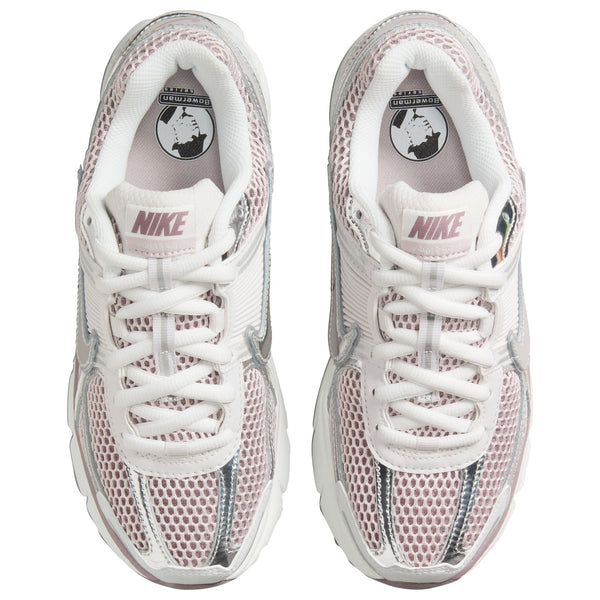 [HV6417-001] WOMENS NIKE ZOOM VOMERO 5 'METALLIC SILVER PLATINUM VIOLET'