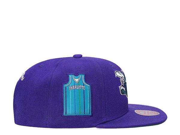 Mens MITCHELL & NESS NBA JERSEY LOVE SNAPBACK HWC HORNETS