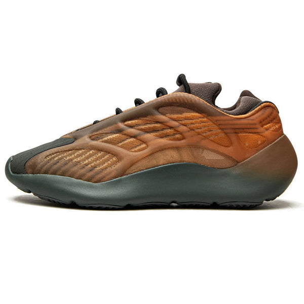 [GY4109] Mens Adidas Yeezy 700 V3
