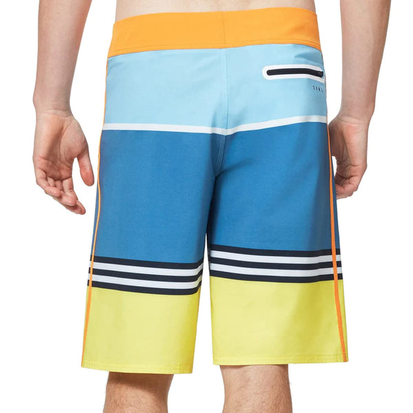 [FOA400108-94E] Mens Oakley Striped 1975 Boardshort 21