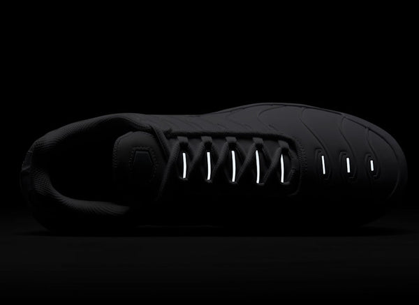 [FZ4150-100] MENS NIKE AIR MAX PLUS G