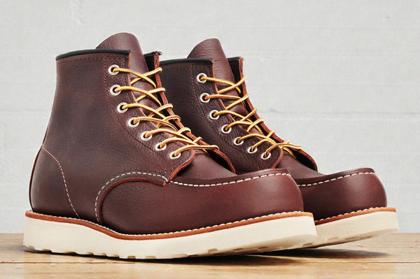[8138-WIDE] MENS RED WING CLASSIC MOC (WIDE 2E WIDTH)