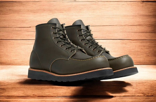 [8828] MENS RED WING CLASSIC MOC 6-INCH BOOT