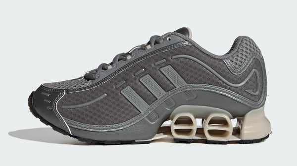 [JP8120] WOMENS ADIDAS MEGARIDE O1