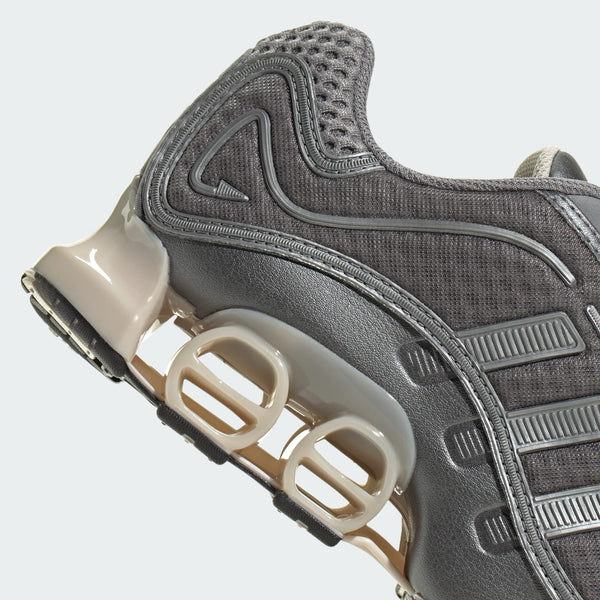 [JP8120] WOMENS ADIDAS MEGARIDE O1