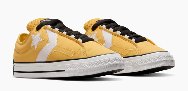 [A11484C] MENS CONVERSE STAR PLAYER 76 LOW 'PUFF - BANANAS'