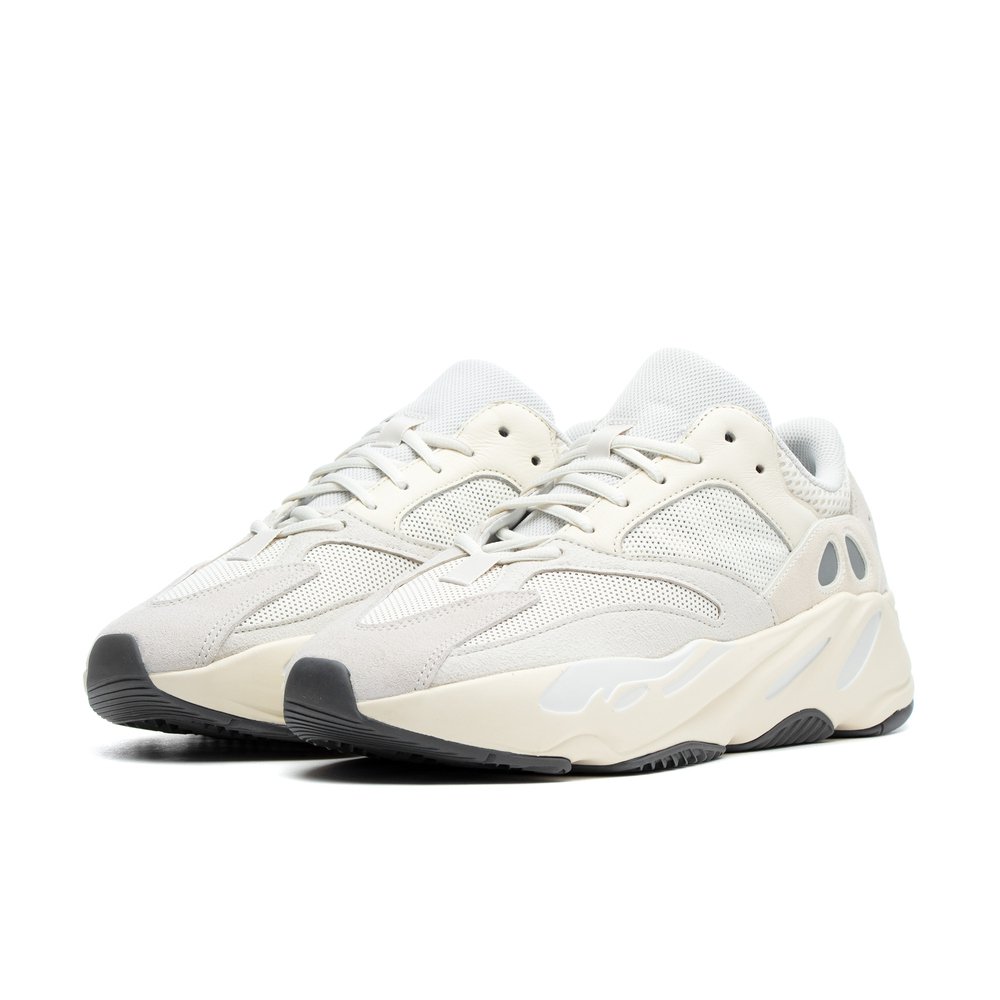 [EG7596] Mens Adidas YEEZY BOOST 700