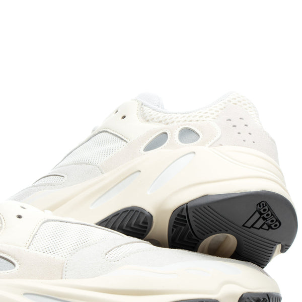 [EG7596] Mens Adidas YEEZY BOOST 700