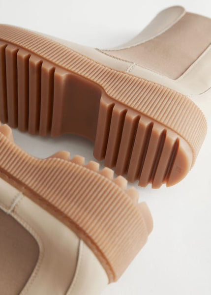 [240722] Womens & Other Stories Chunky Leather Chelsea Boots