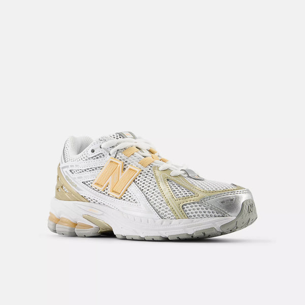 [GC1906CN] GRADE SCHOOL NEW BALANCE 1906R 'SILVER METALLIC PEACH BLOOM' (GS)