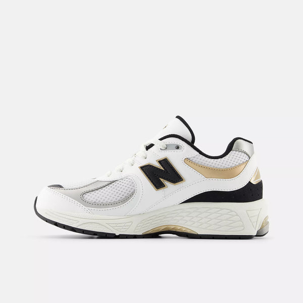 [GC2002PS] GRADE SCHOOL NEW BALANCE 2002R 'WHITE BLACK GOLD' (GS)