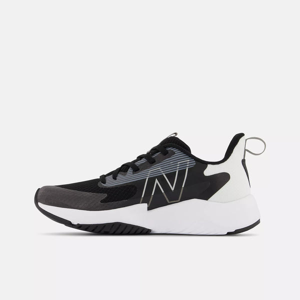 [GKRAVBW2 WIDE] GRADE SCHOOL NEW BALANCE RAVE RUN V2 'BLACK WHITE (GS)' WIDE