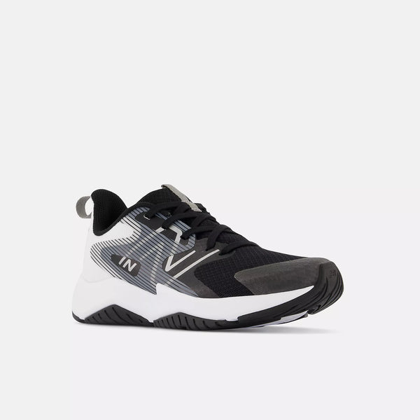 [GKRAVBW2 X-WIDE] GRADE SCHOOL NEW BALANCE RAVE RUN V2 'BLACK WHITE' EXTRA WIDE