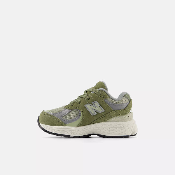 [IC2002CA] TODDLERS NEW BALANCE 2002R 'DARK OLIVINE' (TD)