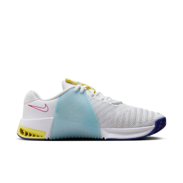 [DZ2537-102] Womens Nike METCON 9 'WHITE FIERCE PINK'