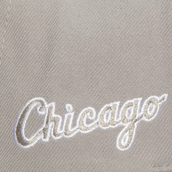 MENS MITCHELL & NESS MLB EVERGREEN GREY WHITE SNAPBACK WHITE SOX