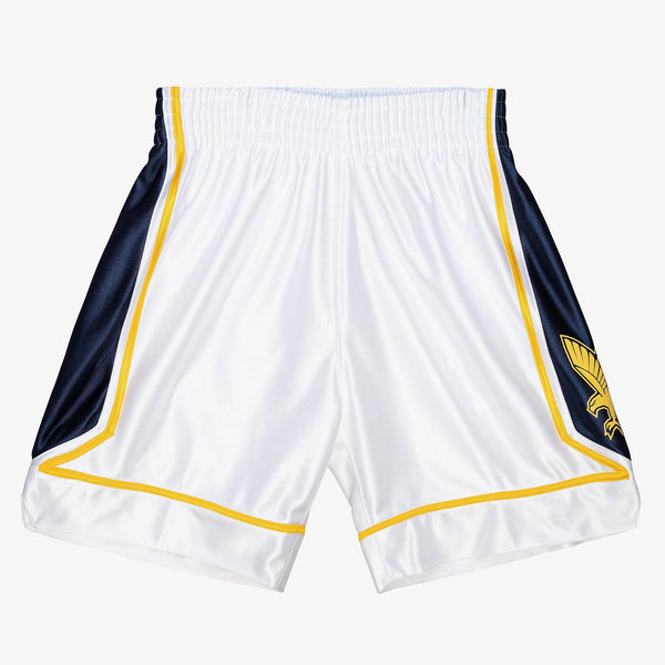 Mens Mitchell & Ness NCAA WHITE SHORTS MARQUETTE 2002