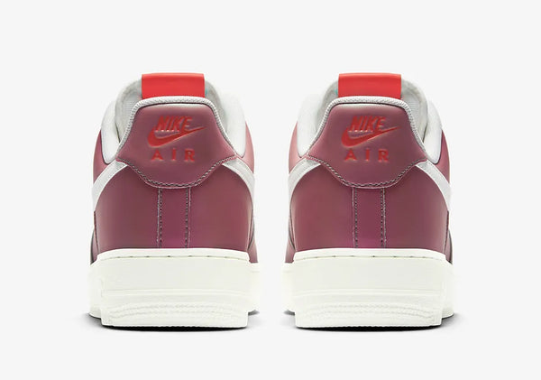 [823511-600] MENS NIKE AIR FORCE 1 LOW '07 LV8 'TRACK RED SUMMIT WHITE BLACK'