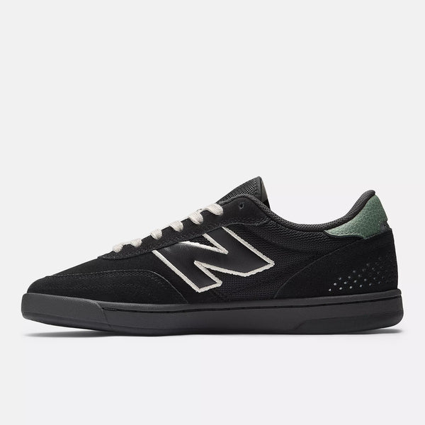 [NM440BG2] MENS NEW BALANCE NUMERIC 440 V2 'BLACK WHITE GREEN'
