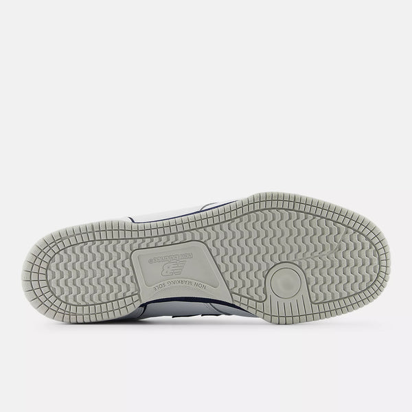[NM600TTN] MENS NEW BALANCE NUMERIC TOM KNOX 600 'WHITE/NAVY'