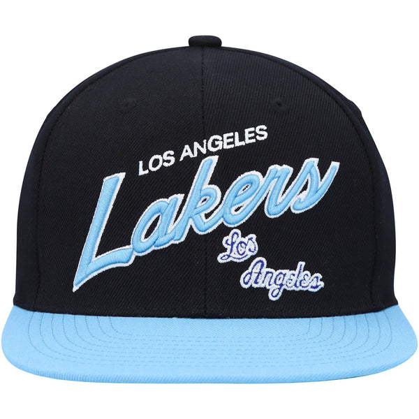 Mens MITCHELL & NESS NBA TEAM SCRIPT 2.0 FITTED HWC LAKERS