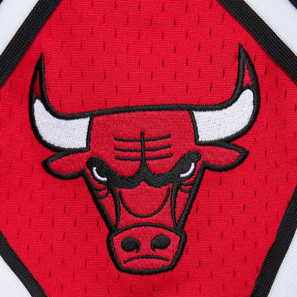MENS MITCHELL & NESS NBA JUST DON 7IN HOME SHORTS BULLS
