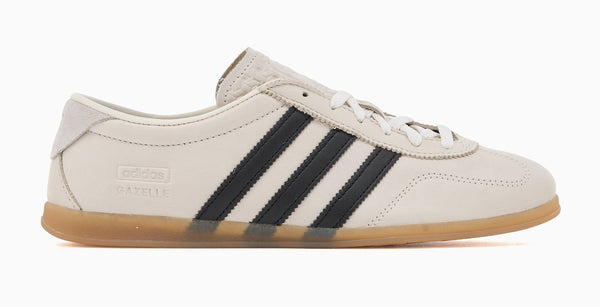 [IH1930] WOMENS ADIDAS GAZELLE LO PRO 'CHALK WHITE BLACK'