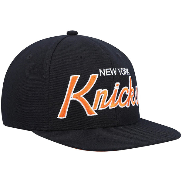 [HHSS3280-NYKYYPPPBLCK] MENS MITCHELL & NESS NBA TEAM SCRIPT 2.0 SNAPBACK KNICKS
