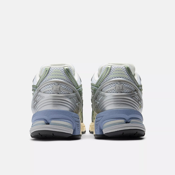 [U1906RNE] MENS NEW BALANCE 1906R 'ICE BLUE/MELON WATER'