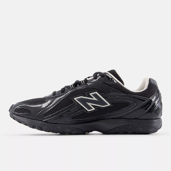 [U204LMRA] MENS NEW BALANCE 204L 'BLACK/TIMBERWOLF'
