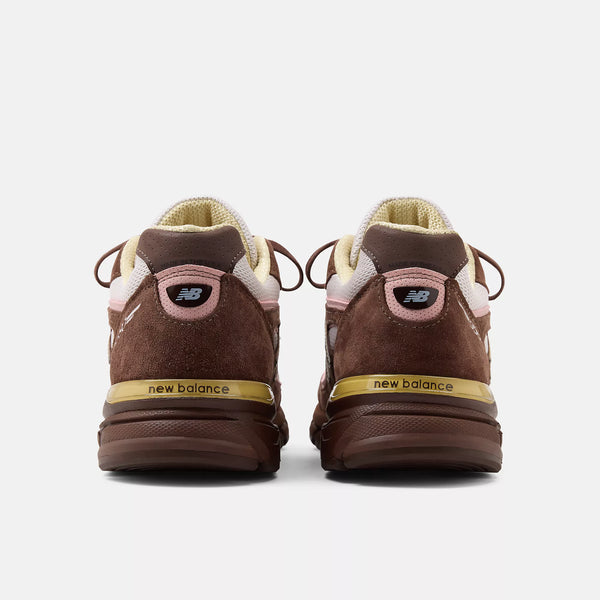 [U990IC4] MENS NEW BALANCE 990V4 MIUSA PUMPERNICKEL 'PINK CHALK'