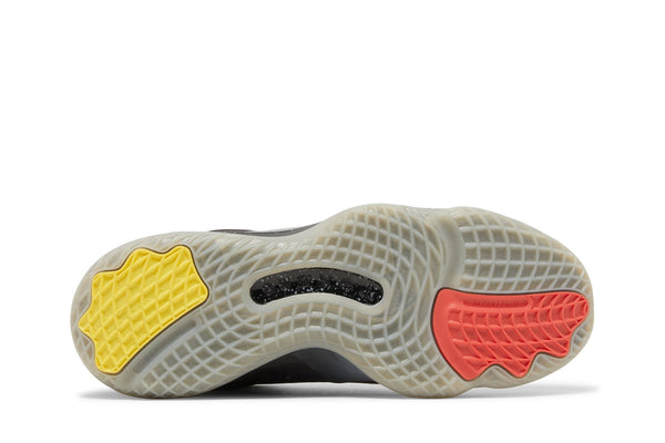 [GW3647] Mens Adidas D.O.N. ISSUE 3