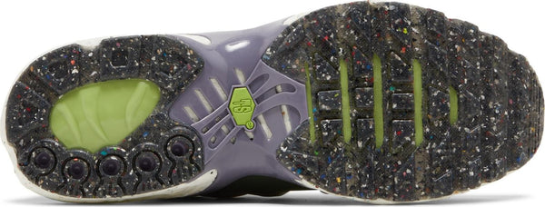 [DN4590-004] Mens Nike AIR MAX TERRASCAPE PLUS 'OFF NOIR PILGRIM'