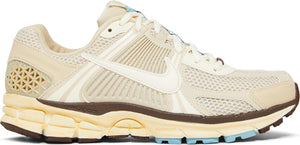 [FB8825-111] Womens Nike Zoom Vomero 5 'Oatmeal' (W)