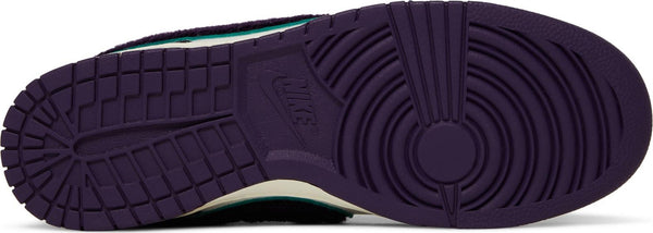 [DQ7683-100] Mens Nike DUNK LOW 'CHENILLE SWOOSH SAIL GRAND PURPLE'