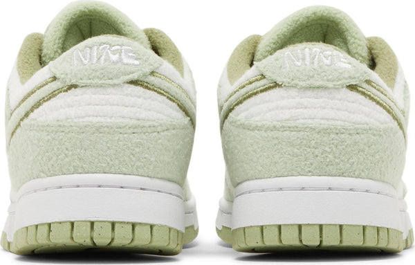 [DQ7579-300] Womens Nike Dunk Low SE 'Fleece Pack Honeydew' (W)