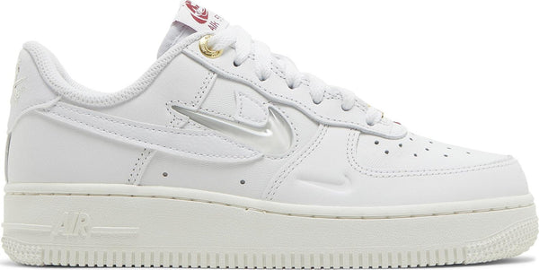 [DZ5616-100] Womens Nike Air Force 1 '07 PRM (W)