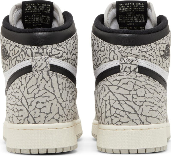 [FD1437-052] Grade School Air Jordan RETRO 1 HIGH OG 'WHITE CEMENT (GS)'