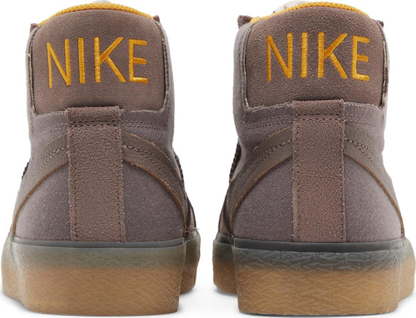 [DV5468-200] Mens Nike SB ZOOM BLAZER MID PRM PLUS 'PLUM ECLIPSE GUM'